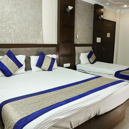 Hotel Centra Inn Neu-Delhi Exterior foto