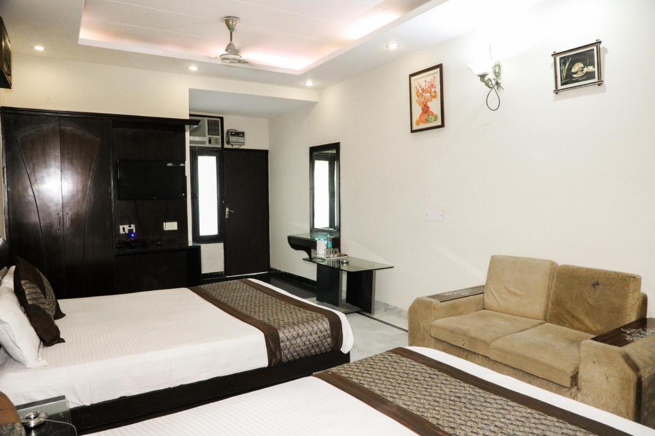 Hotel Centra Inn Neu-Delhi Exterior foto